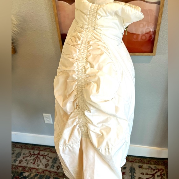 Vintage 80s White Puffer Jacket - Picture 7 of 14